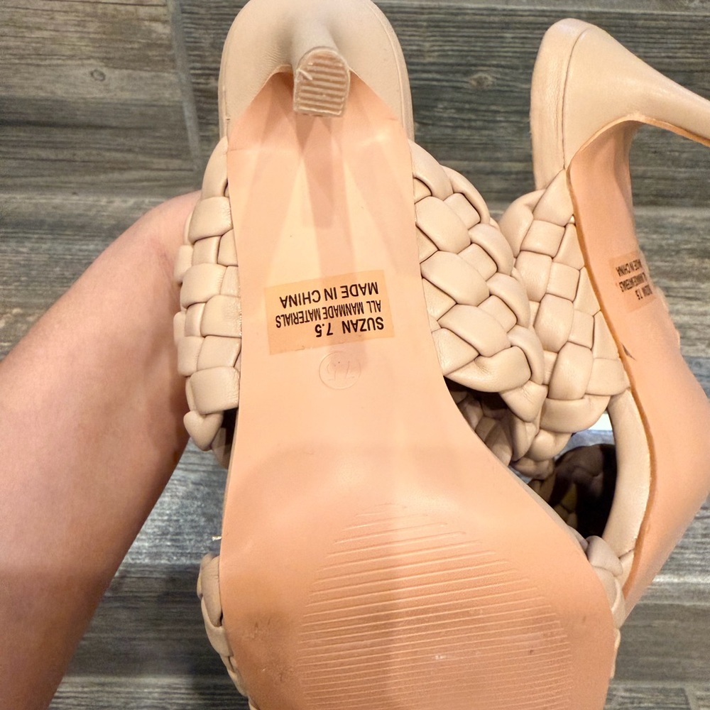 Braided square-toe heels - Picture 3 of 5